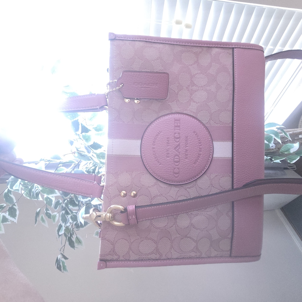 Coach Pink Dempsey Crossbody Tote Like New - Picture 2 of 10